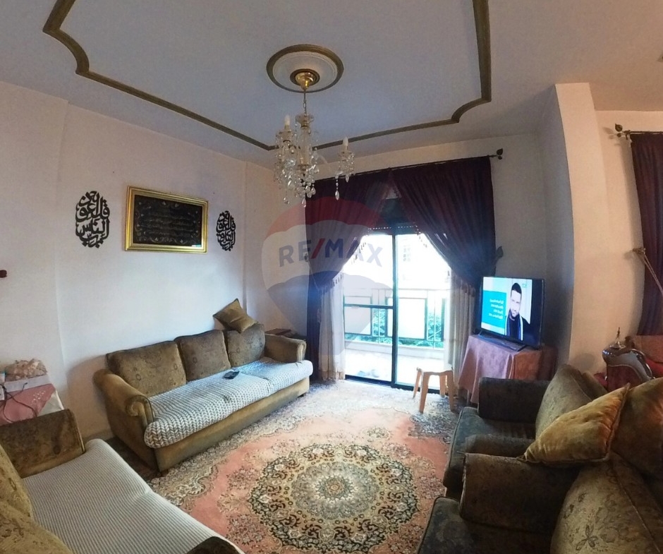 R9-744 شقة للبيع في أبو سمرا طرابلس – 160 متر مربع — الصورة 2 من 7