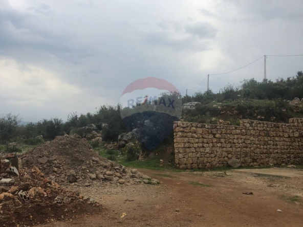 R9-968 Land for Sale in Nakhle Koura – 1,951 m², Residential أرض للبيع في النخلة الكورة – 1,951 متر مربع، تنظيم سكني 20/40 — Photo 5 of 7