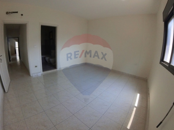 R9-1037 Apartment 225m for Sale in Dam wel Farez – Tripoli — الصورة 2 من 9