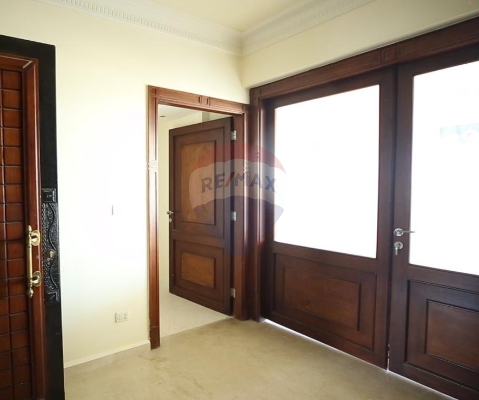 R9-1173 Apartment 300m for sale in Dam w Farez – Tripoli — الصورة 23 من 23