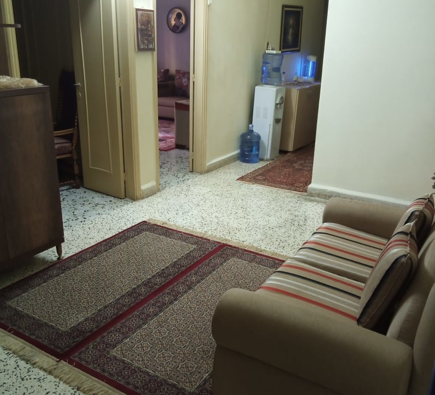 R9-228 Spacious Prime Location Apartment For Sale In Tripoli — الصورة 3 من 8