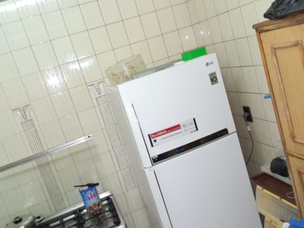 R9-228 Spacious Prime Location Apartment For Sale In Tripoli — الصورة 5 من 8