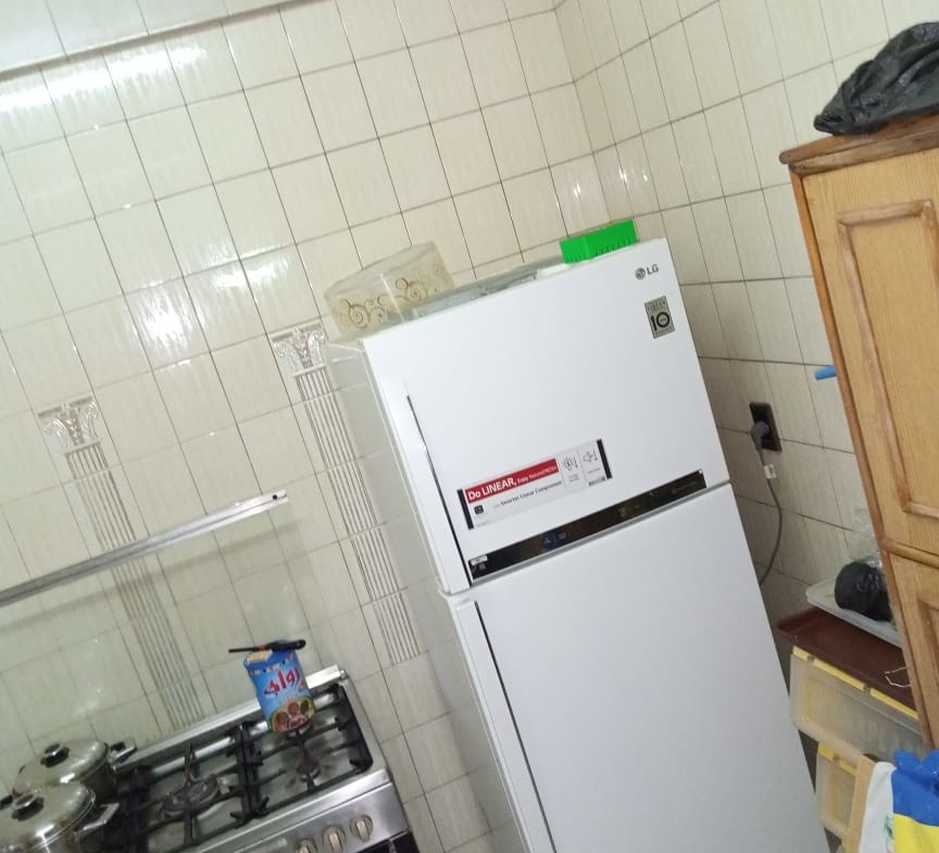R9-228 Spacious Prime Location Apartment For Sale In Tripoli — الصورة 5 من 8