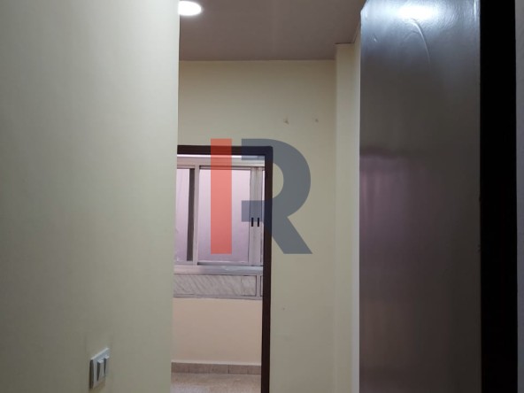 R9-256 Prime location apartment for sale in Haret Hreik, Beirut — الصورة 2 من 7
