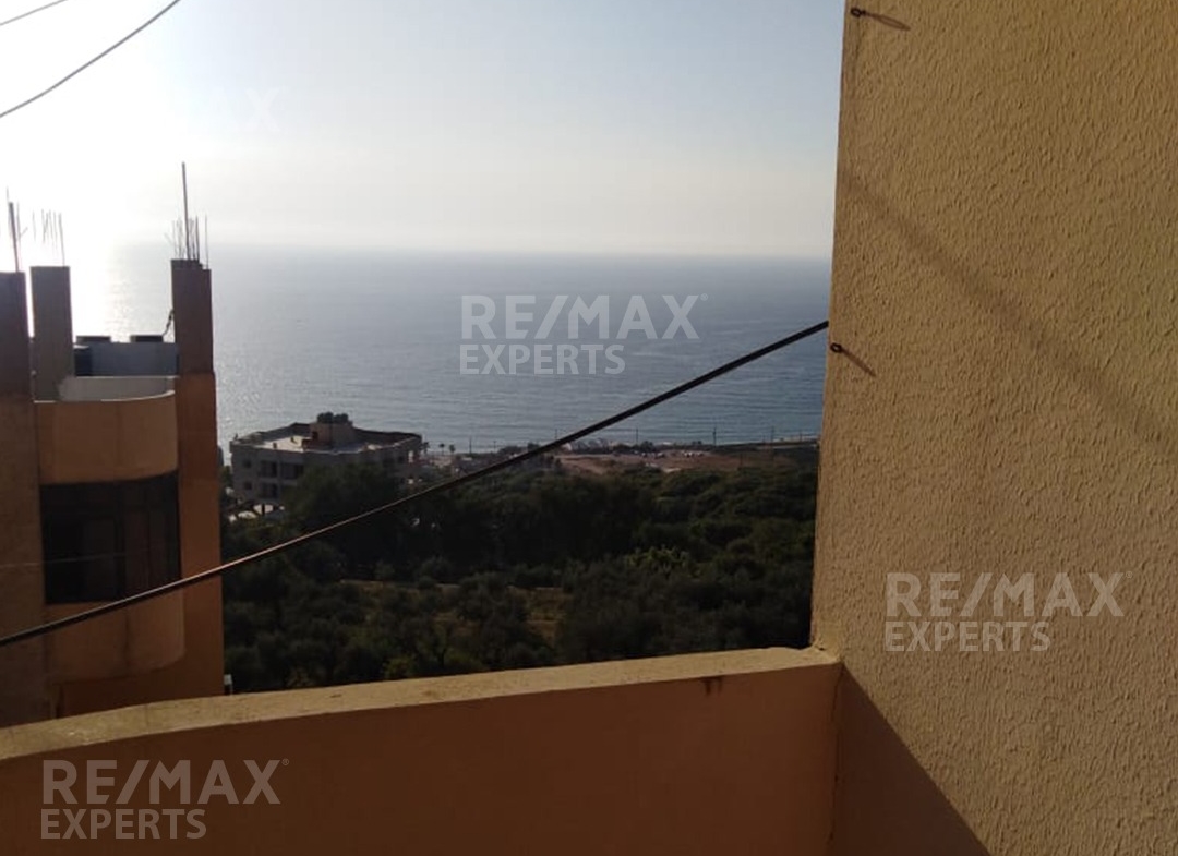 R9-244 Apartment for Sale in Batroun — الصورة 2 من 9