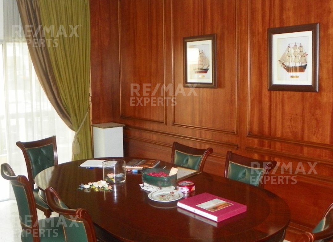 R9-281 Showroom for sale in Al Maarad, Tripoli — الصورة 5 من 12