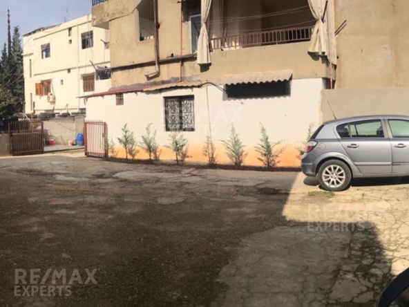 R9-232 Land with 2 built-up houses for sale in Zgharta — الصورة 2 من 5
