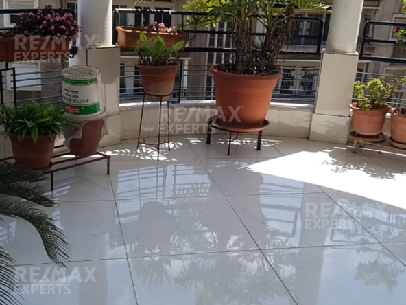R9-360 Showroom and apartment for rent in Azmi, Tripoli ! — Photo 5 of 5