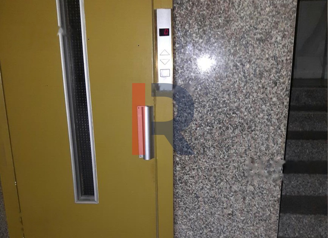 R9-483 Apartment For Sale in Tripoli - Jamil Adra street — Photo 5 of 7