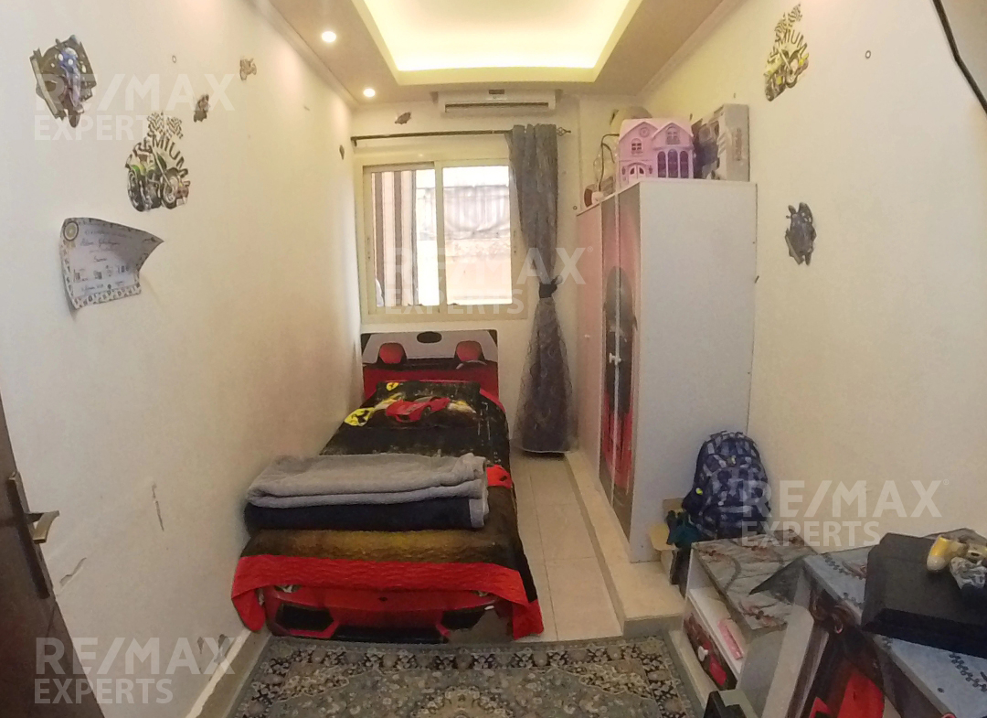 R9-609 Apartment For Sale in Hadiket l Atfal - Abou Samra — الصورة 12 من 14