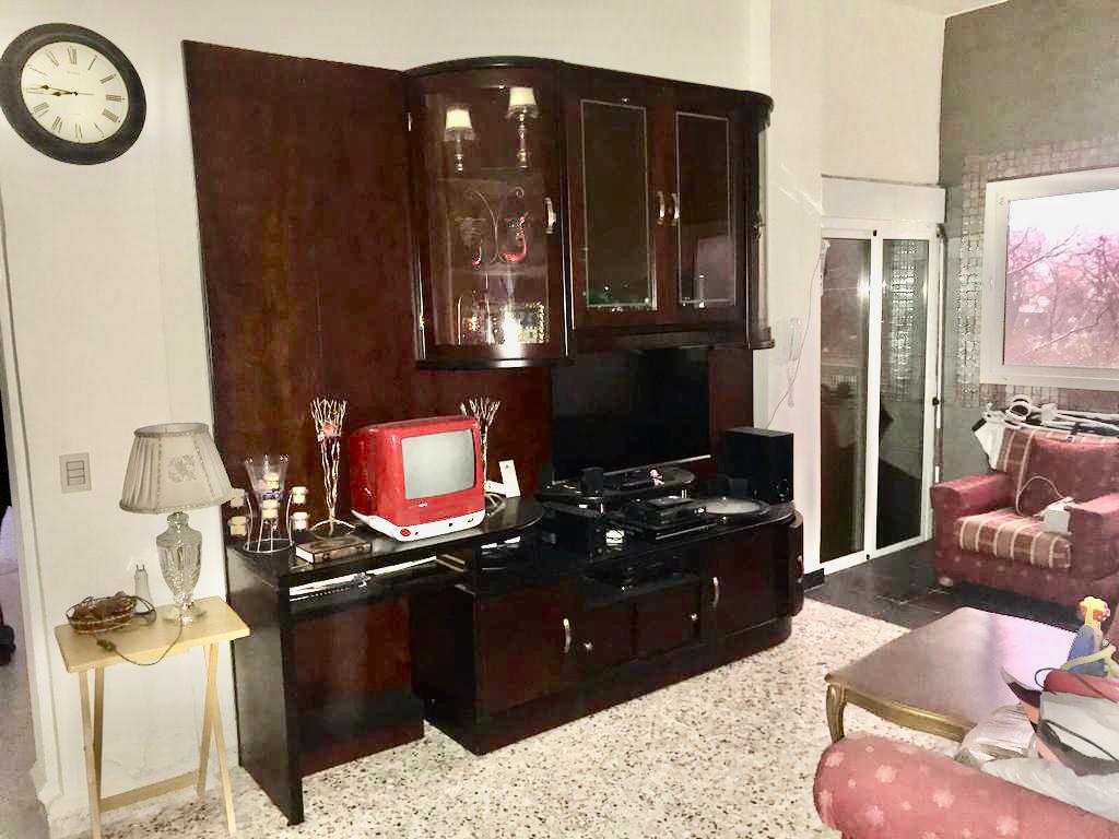 R9-254 Tourist Building for Sale in Sir, Danniyeh – Rare Investment Opportunity — الصورة 4 من 10