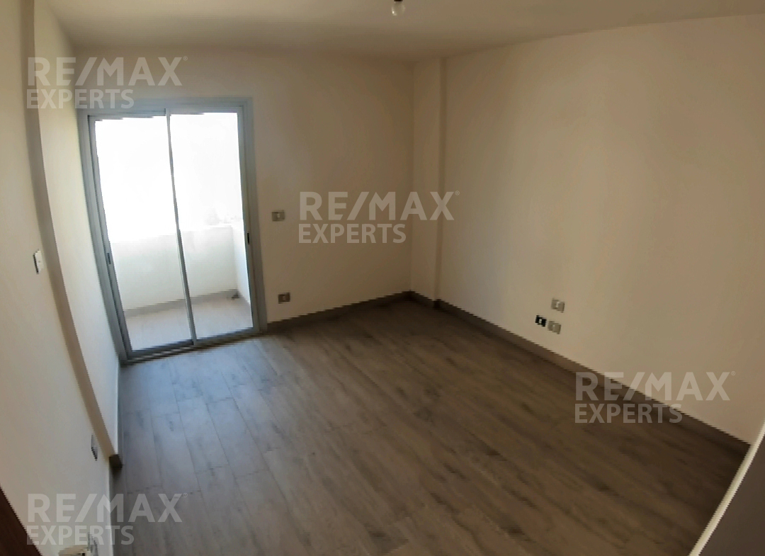 R9-647 Apartment For Rent in Zone D - Dam Wel Farez — الصورة 6 من 9