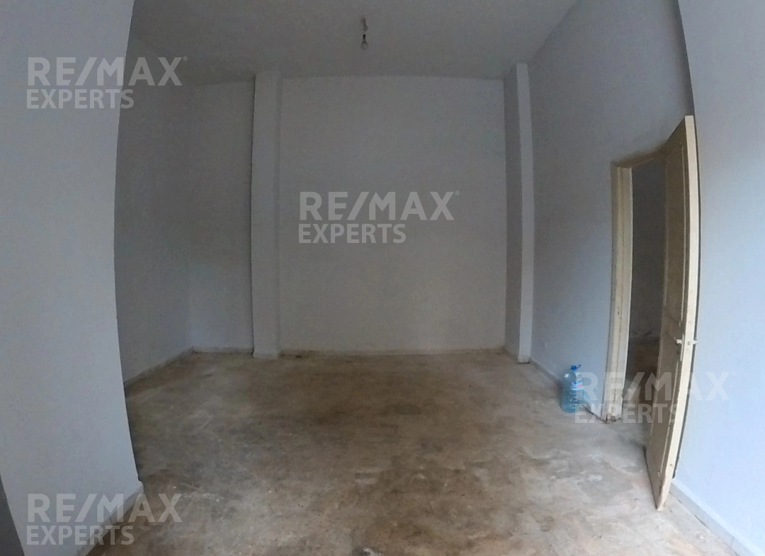 R9-648 Warehouse For Sale in Abou Samra - Tripoli — Photo 3 of 5
