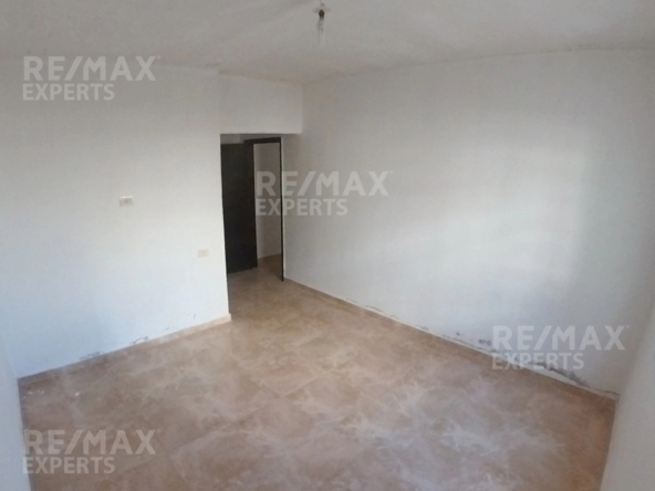 R9-657 Apartment For Sale in Btouratij - Koura — Photo 2 of 8