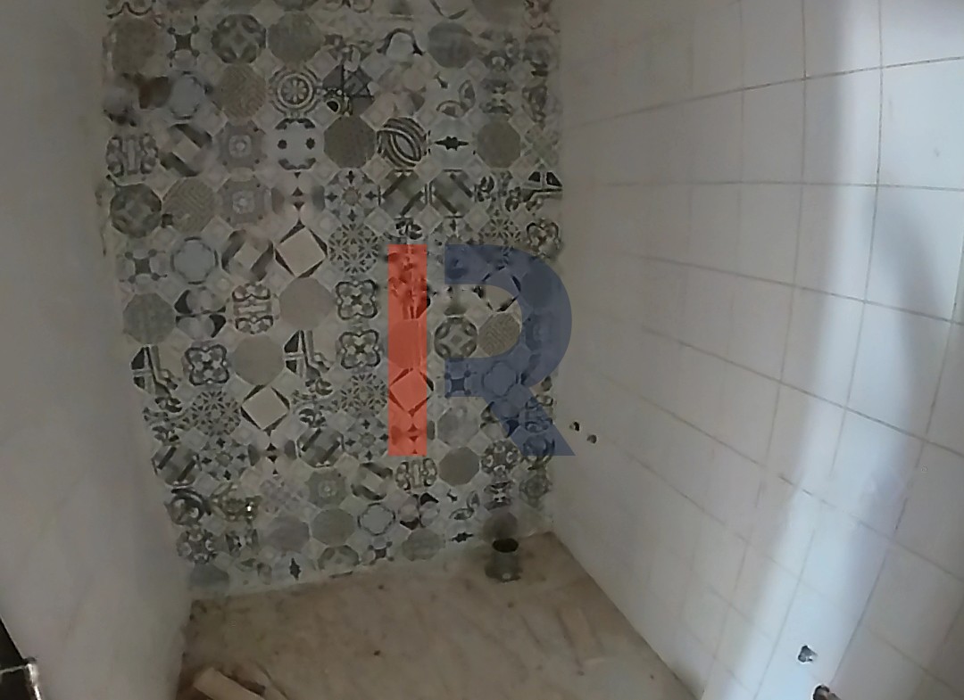 R9-657 Apartment For Sale in Btouratij - Koura — Photo 6 of 8