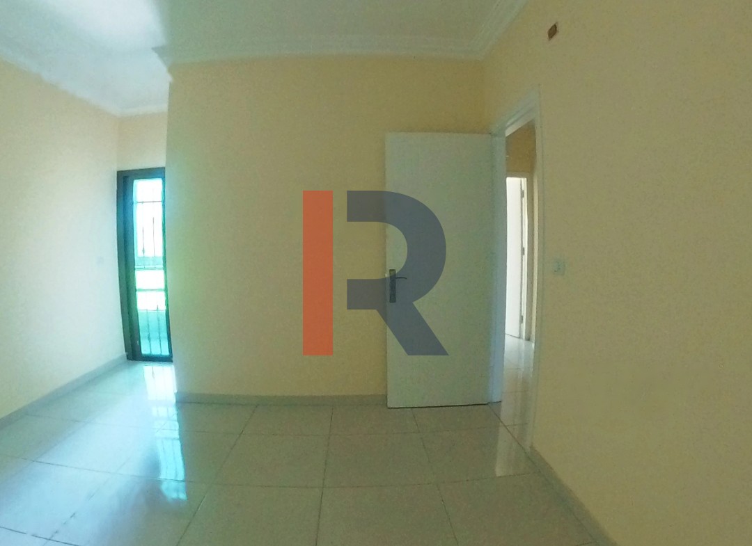 R9-667 Apartment For Sale in Mina - Tripoli — الصورة 6 من 14