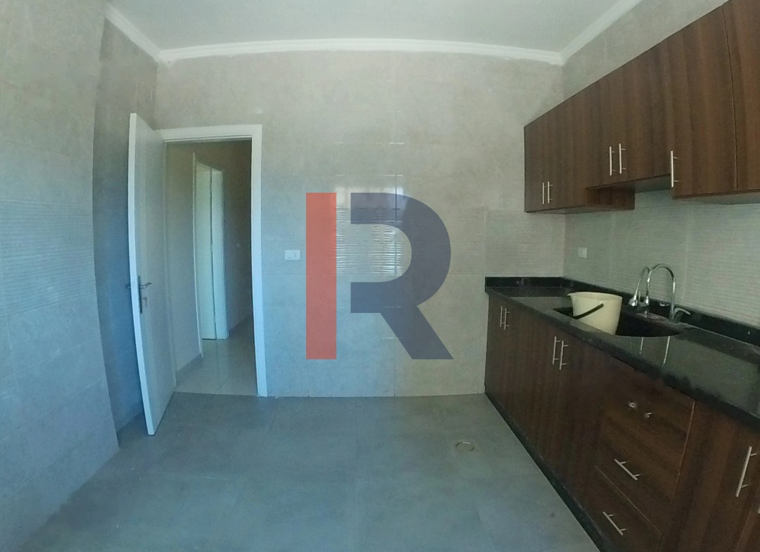 R9-667 Apartment For Sale in Mina - Tripoli — الصورة 9 من 14