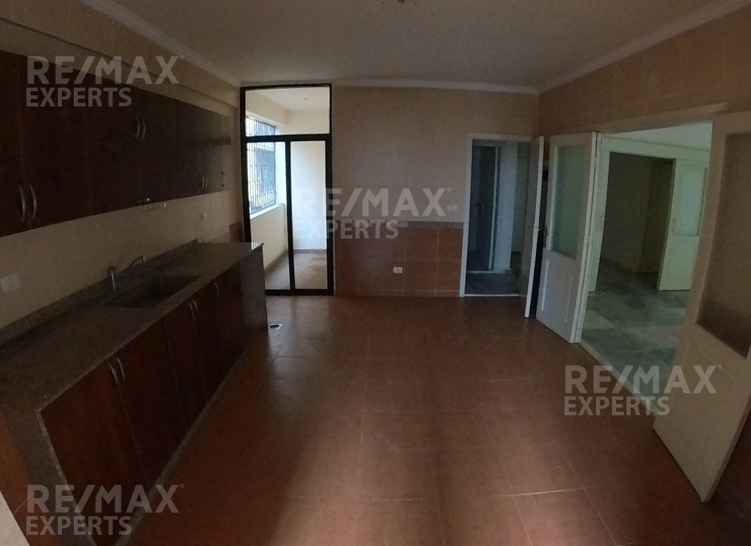 R9-191 Apartment For Sale In Maarad - Tripoli — Photo 4 of 11