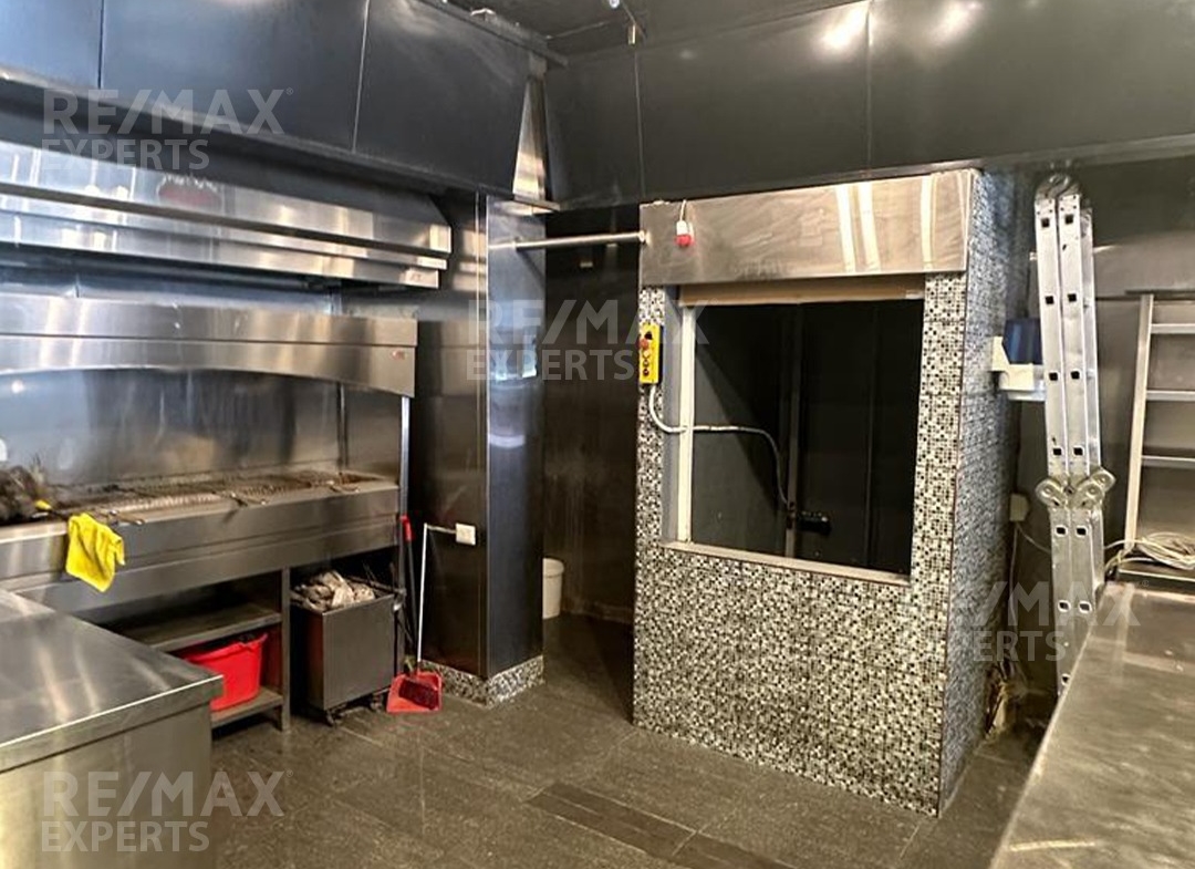 R9-707 Restaurant For Rent In Boulevard - Tripoli — الصورة 5 من 15