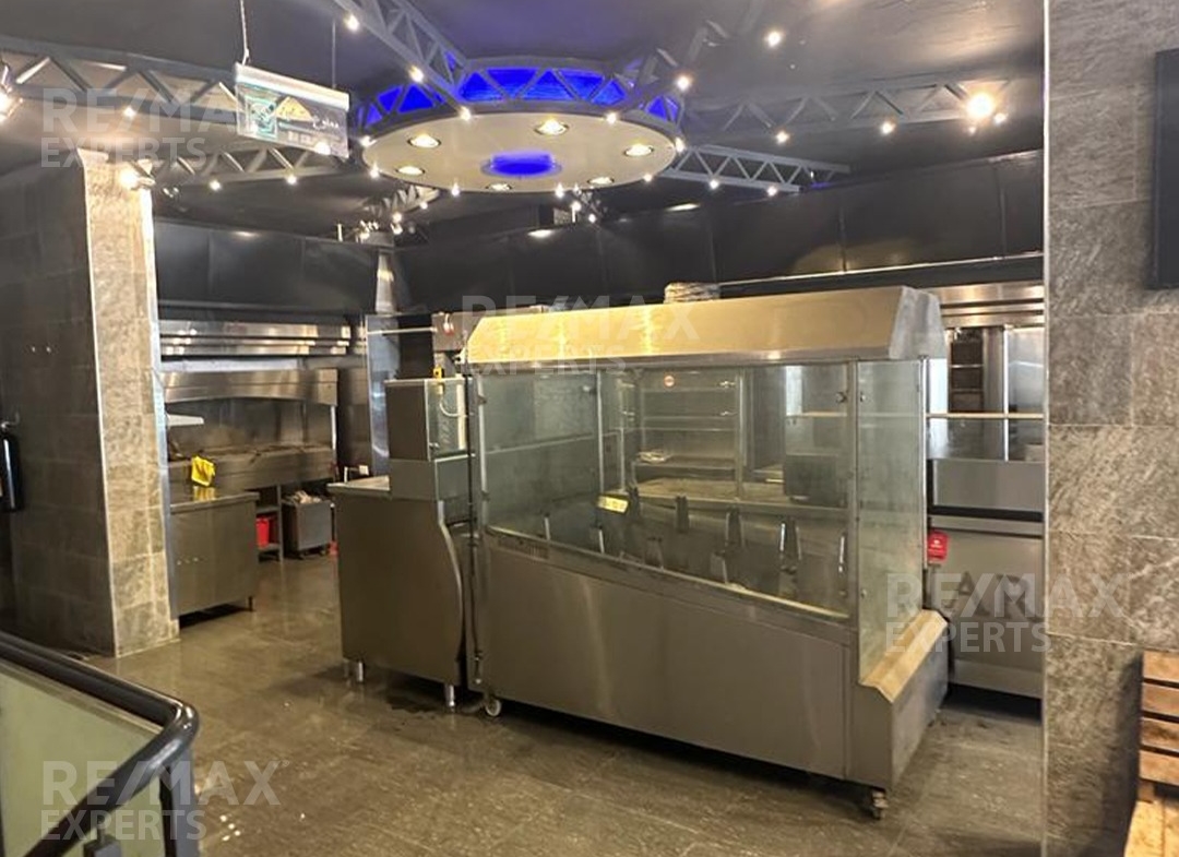 R9-707 Restaurant For Rent In Boulevard - Tripoli — الصورة 6 من 15