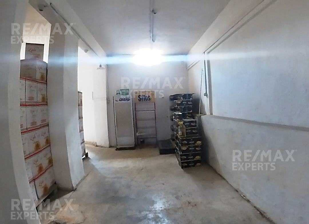 R9-740 Supermarket For Sale In Kobbeh - Tripoli — الصورة 12 من 15