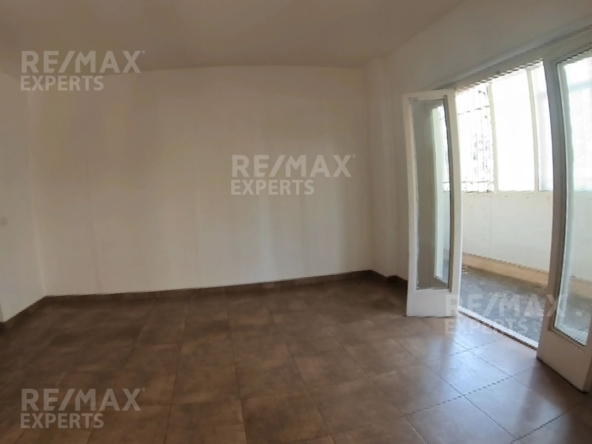 R9-755 Office For Rent In Mina Road - Tripoli — Photo 5 of 10