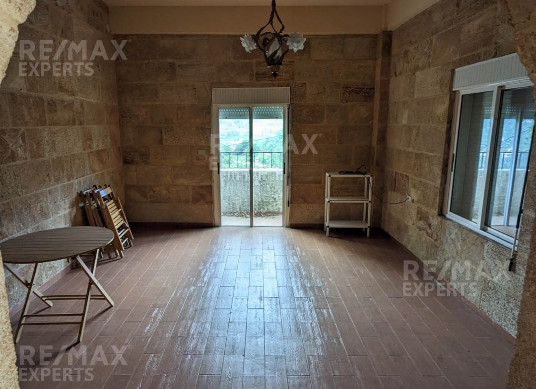 R9-760 Villa For Sale In Asoun - Danniyeh — الصورة 2 من 14