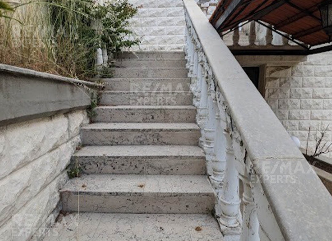 R9-760 Villa For Sale In Asoun - Danniyeh — الصورة 3 من 14