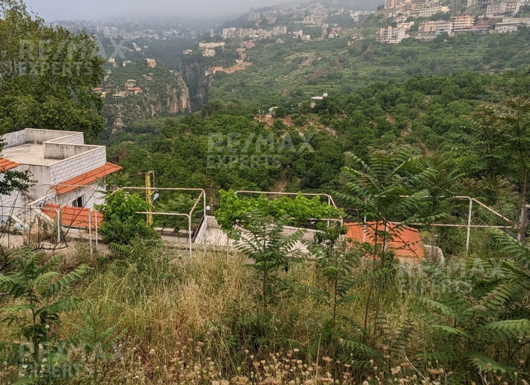R9-760 Villa For Sale In Asoun - Danniyeh — الصورة 7 من 14