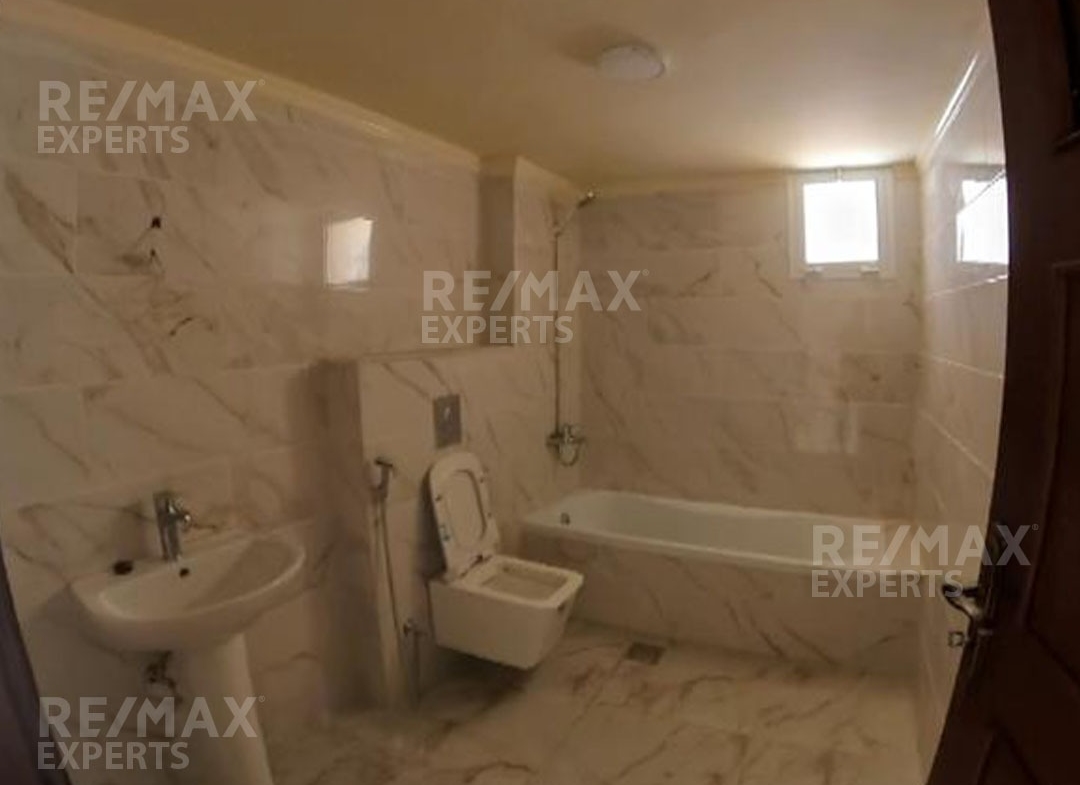R9-765 Apartment For Sale In Abou Samra - Tripoli — الصورة 4 من 9