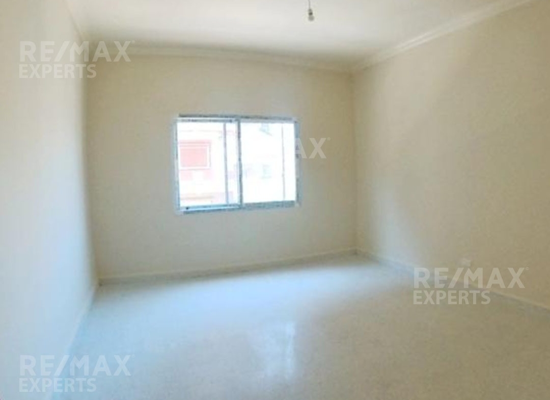R9-765 Apartment For Sale In Abou Samra - Tripoli — الصورة 6 من 9