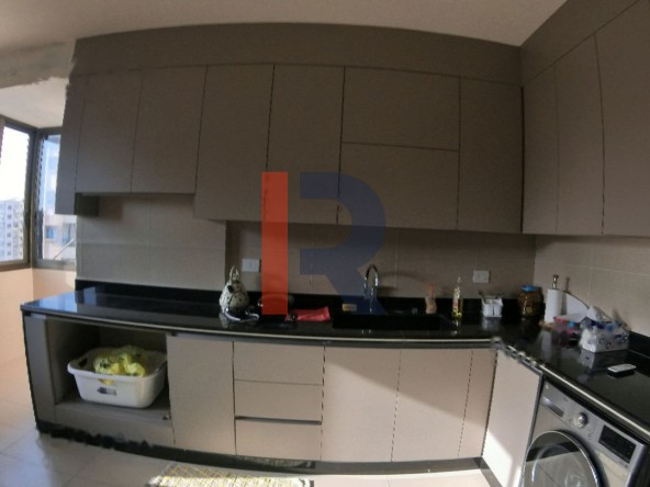 R9-807 Super Luxury Apartment 220m for Sale in Dam W Farez – Tripoli — الصورة 3 من 8