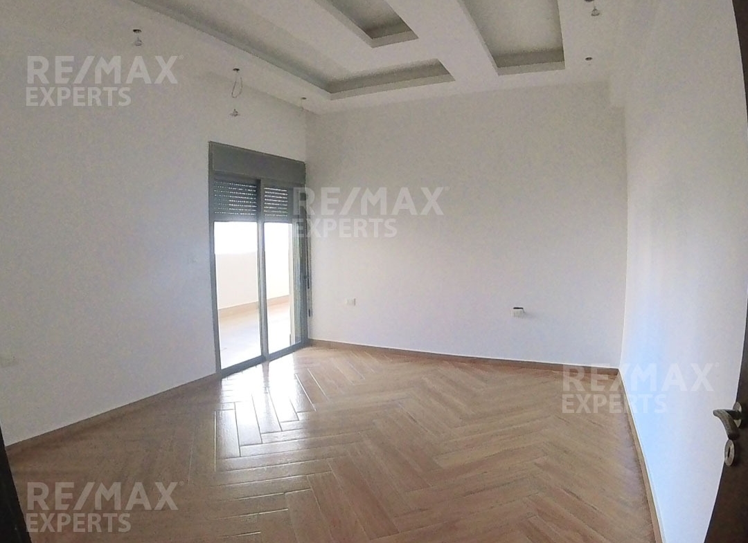 R9-853 Apartment For Sale In Boulevard - Tripoli — الصورة 2 من 12