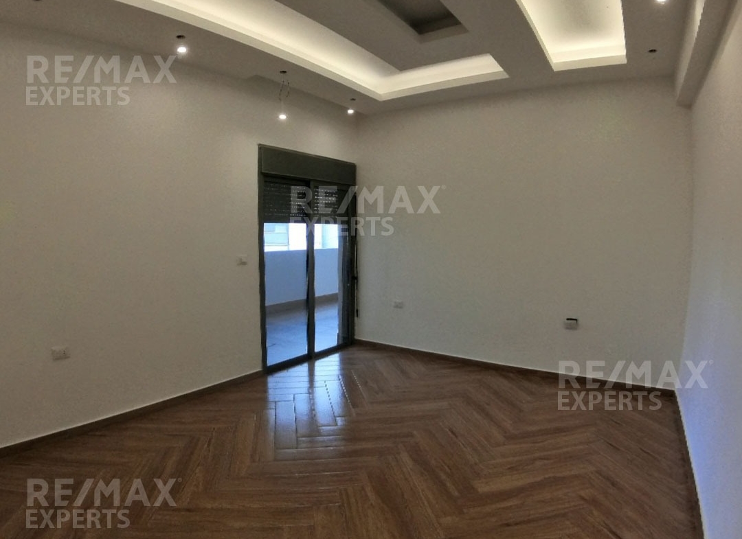 R9-853 Apartment For Sale In Boulevard - Tripoli — الصورة 7 من 12