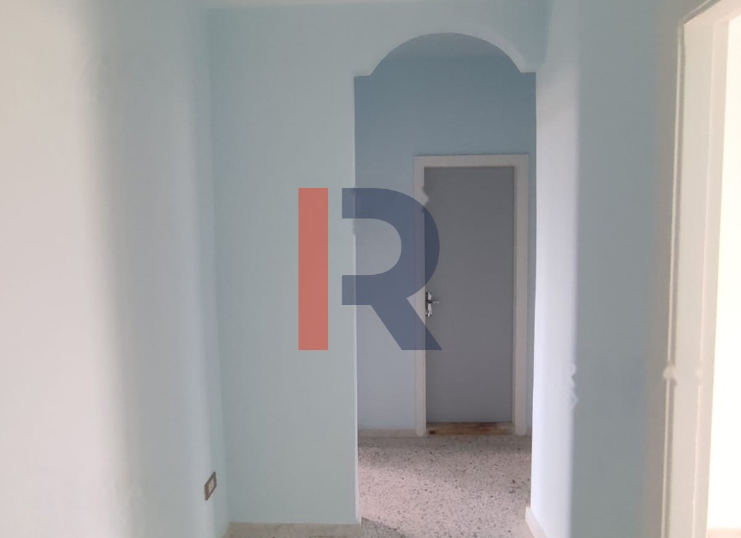 R9-896 Apartment For Sale in Nakhle-Koura — الصورة 10 من 11