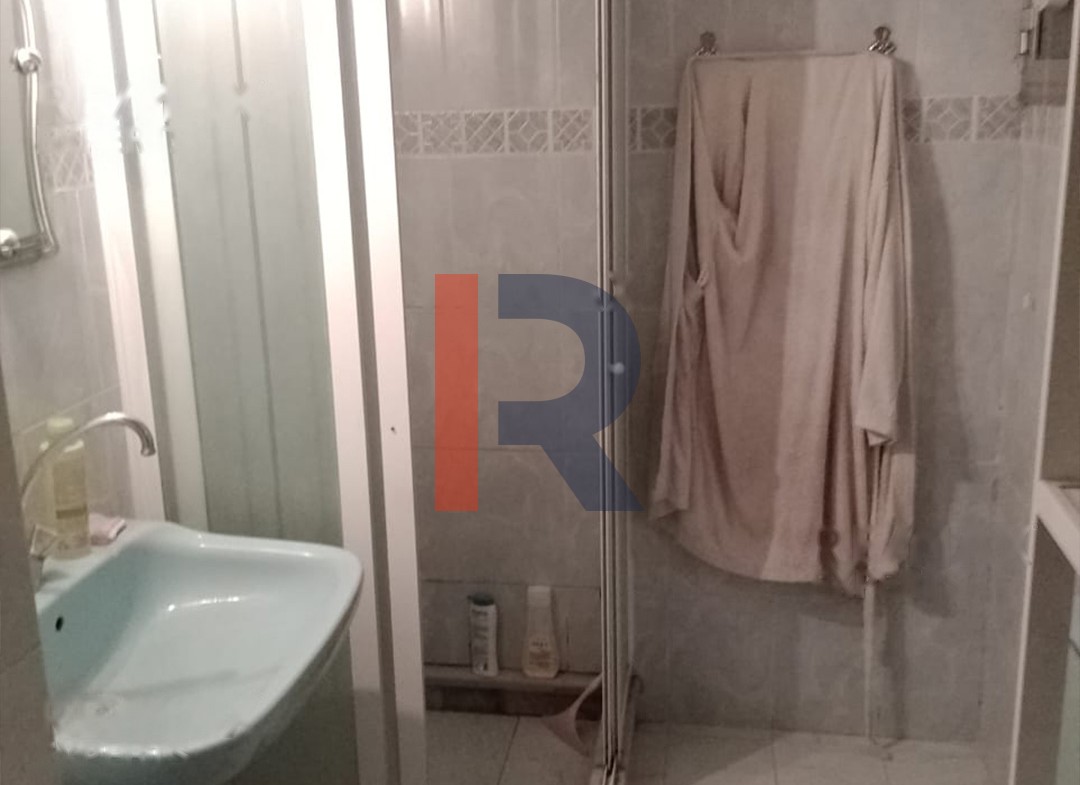 R9-970 Apartment For Sale in Mina - Tripoli — الصورة 9 من 11