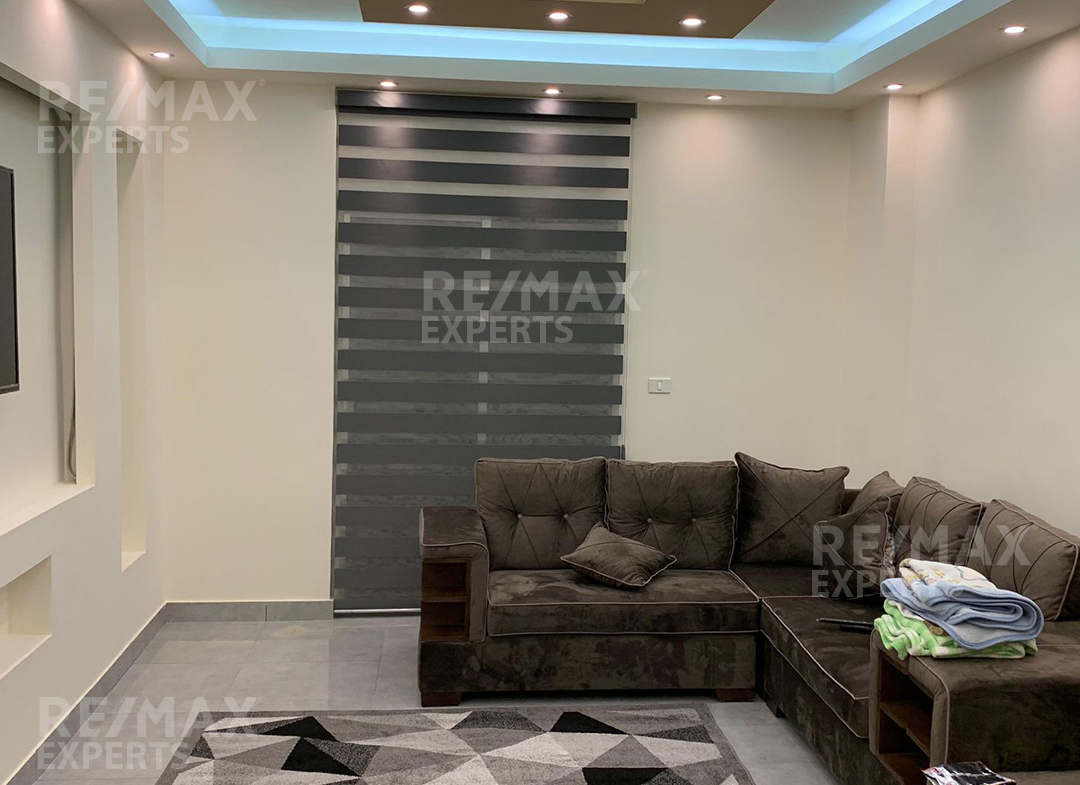 R9-971 Apartment For Sale in Mina - Tripoli — الصورة 3 من 8
