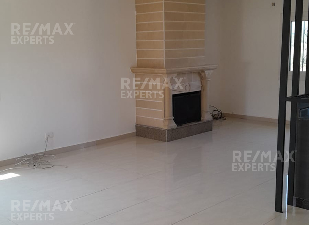 R9-976 Villa for Sale in Bechmezzine Koura – 360 m² on 4,100 m² Land — Photo 2 of 9