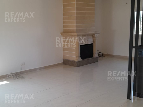 R9-976 Villa for Sale in Bechmezzine Koura – 360 m² on 4,100 m² Land — Photo 2 of 9