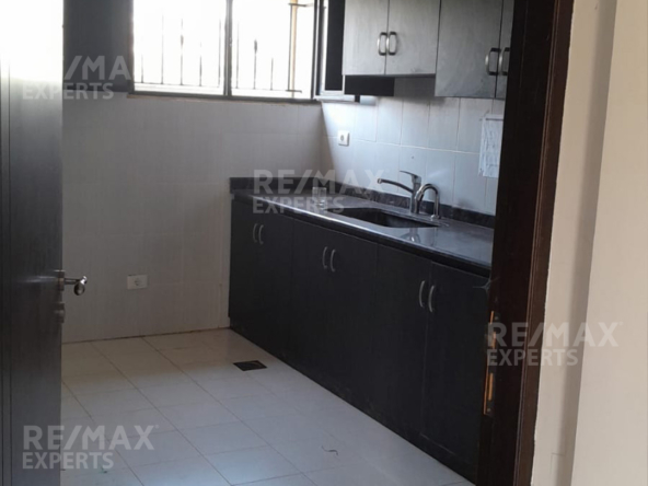 R9-976 Villa for Sale in Bechmezzine Koura – 360 m² on 4,100 m² Land — Photo 3 of 9