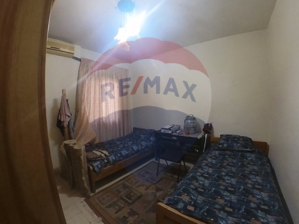 R9-990 Apartment For Sale in Abou Samra - Tripoli — الصورة 4 من 9