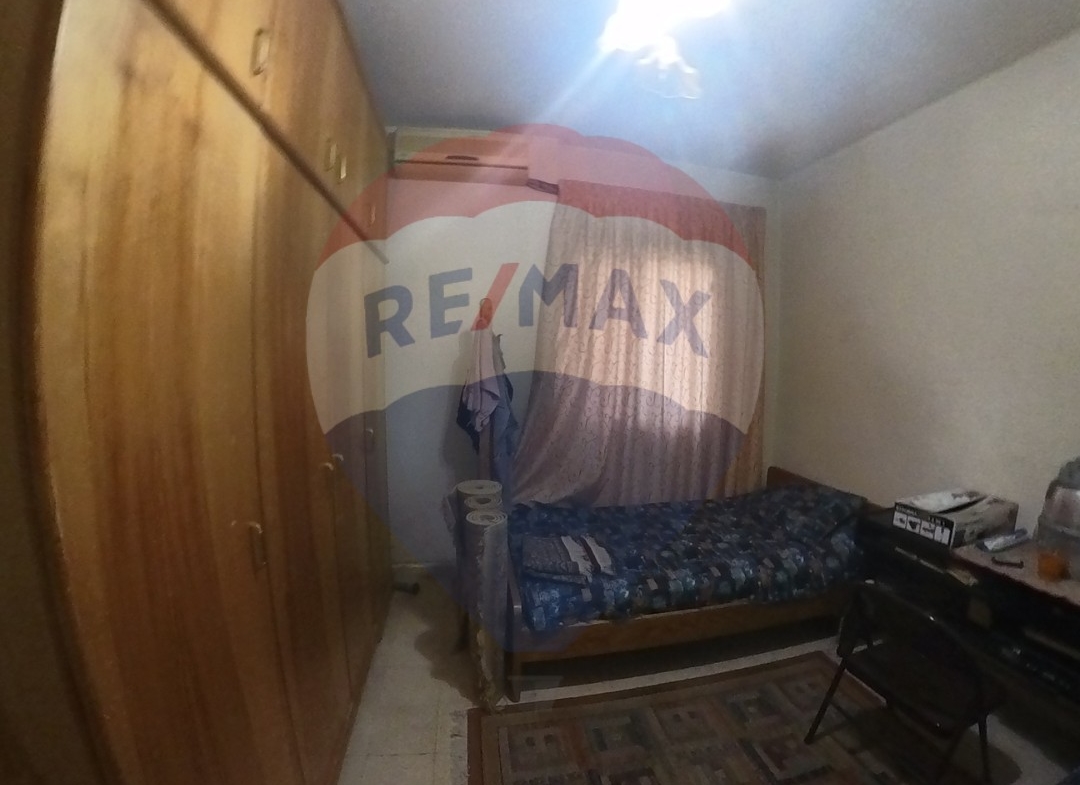 R9-990 Apartment For Sale in Abou Samra - Tripoli — الصورة 5 من 9