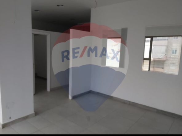 R9-994 Office For Rent in Amioun - Koura — Photo 3 of 6