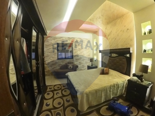 R9-989شقة للبيع في أبو سمرا طرابلس – 175 متر مربع — الصورة 5 من 7