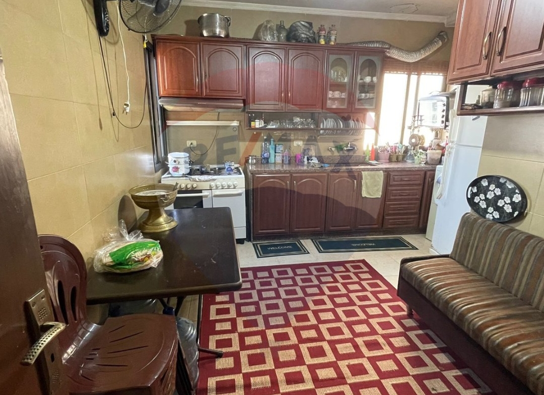 R9-1015 Apartment For Sale in Abou Samra - Tripoli — Photo 5 of 11
