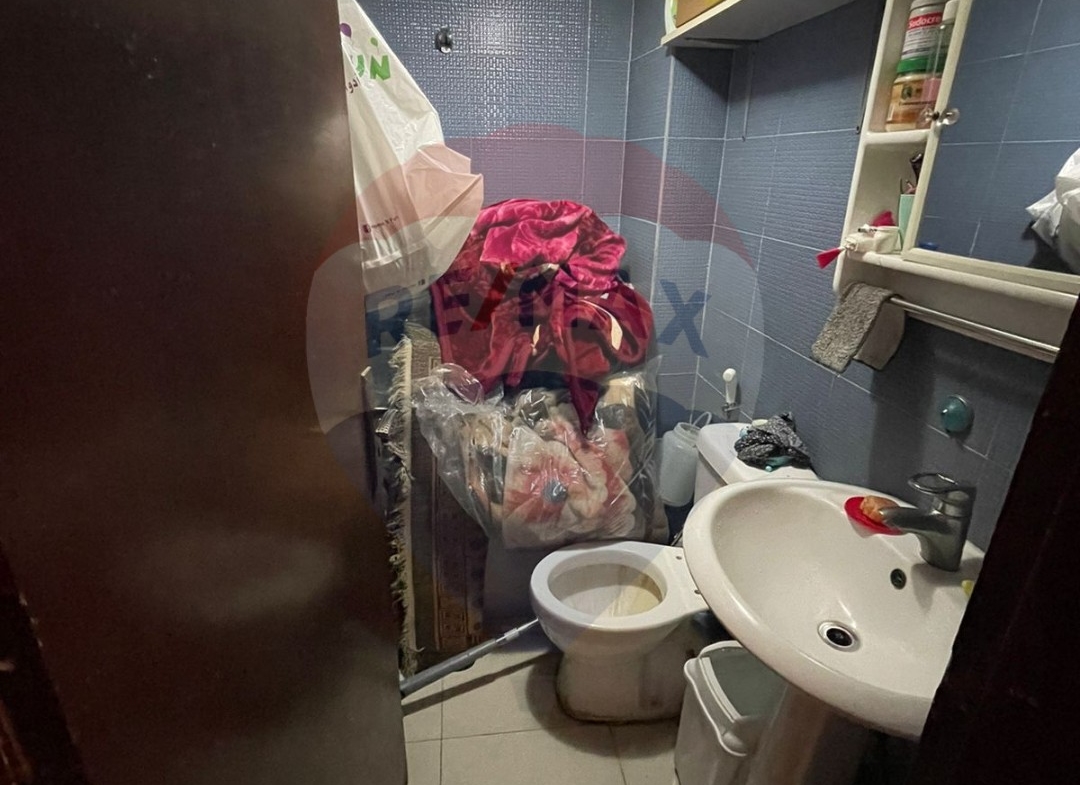 R9-1015 Apartment For Sale in Abou Samra - Tripoli — Photo 6 of 11