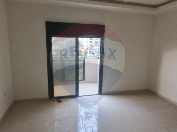 R9-1018 Apartment For Sale in Abou Samra - Tripoli — Photo 3 of 6