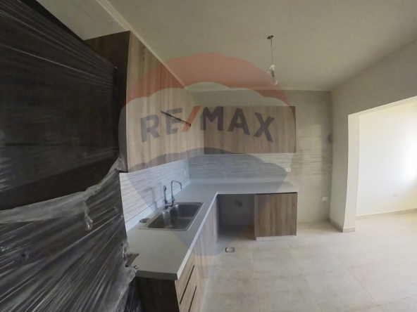 R9-1018 Apartment For Sale in Abou Samra - Tripoli — Photo 5 of 6