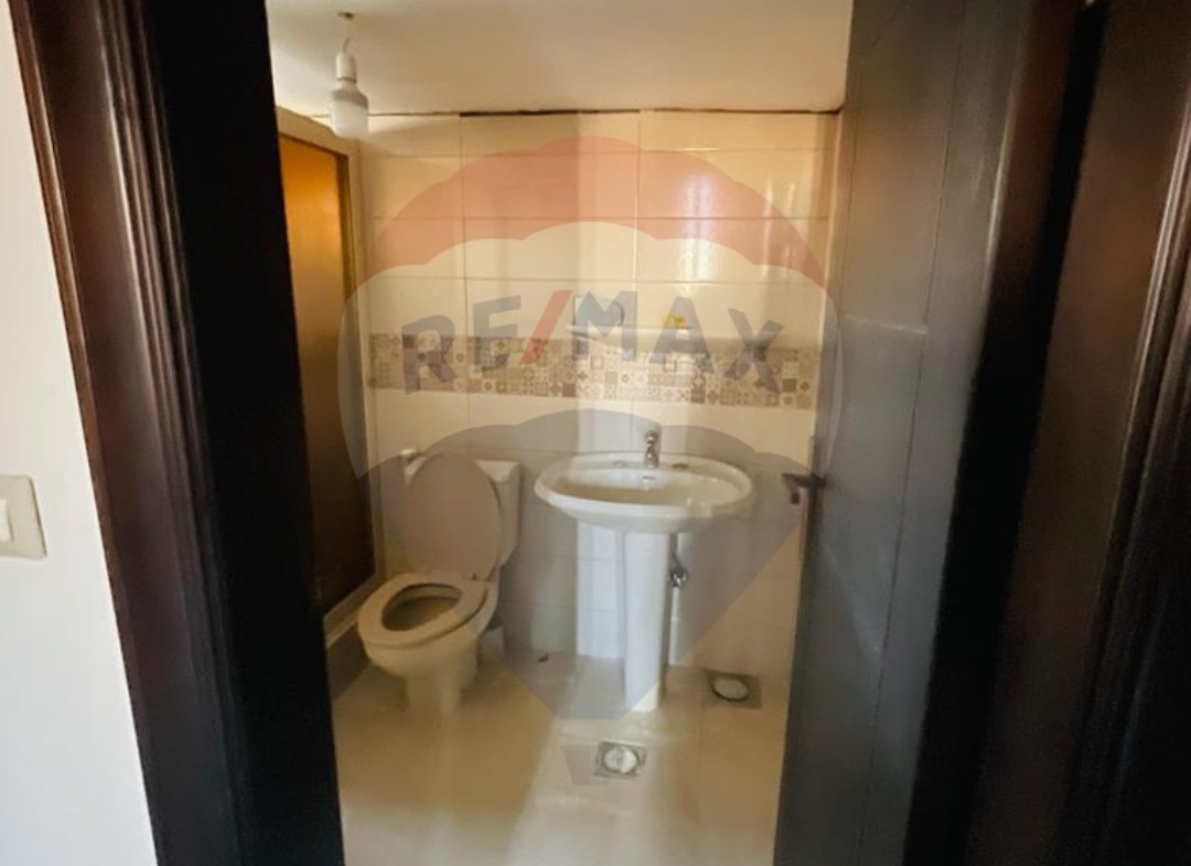 R9-1019 Apartment For Sale in Boulevard - Tripoli — الصورة 2 من 8