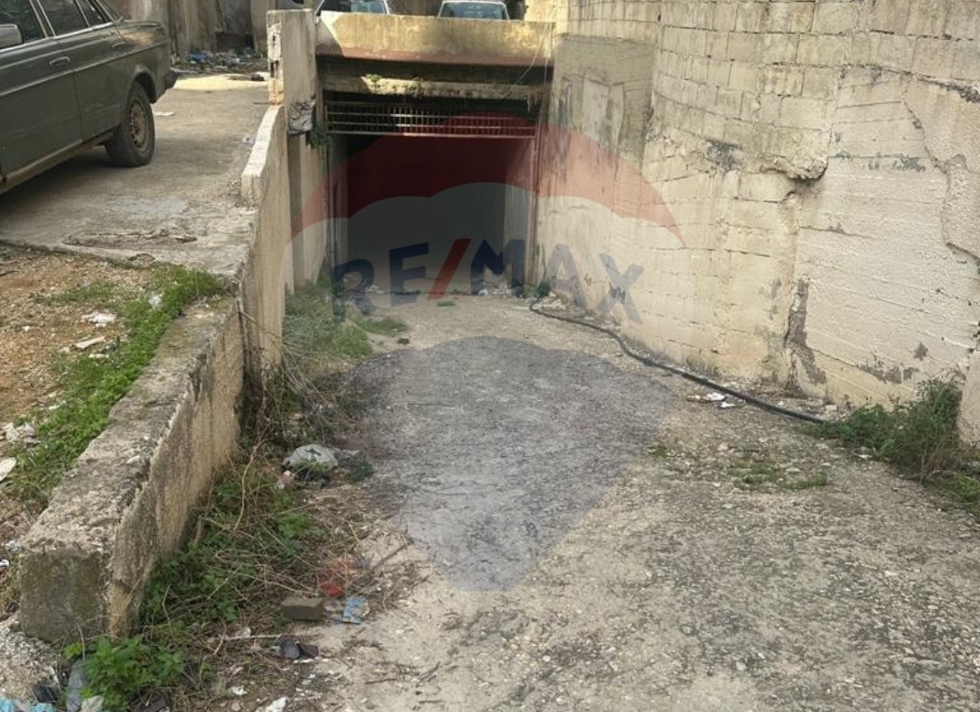 R9-1023 Warehouse For Rent in Abou Samra - Tripoli — Photo 3 of 4